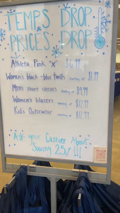 Gap Factory - A sign upon arriving (filled with deals) - Women's Clothing Near Me - Hebron, Kentucky