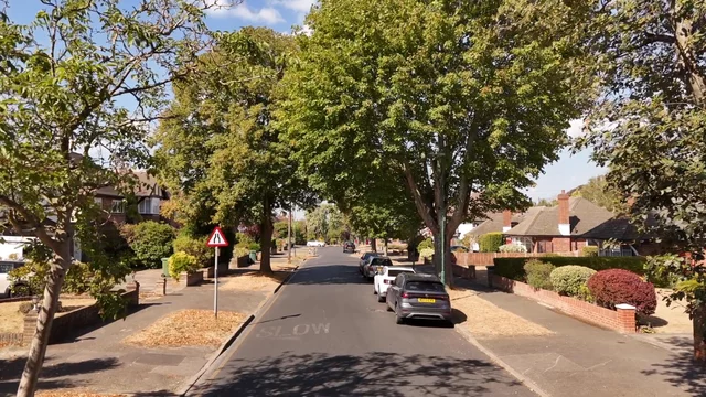 Chiltern Road, South Sutton - Guide Price £900,000 - £950,000