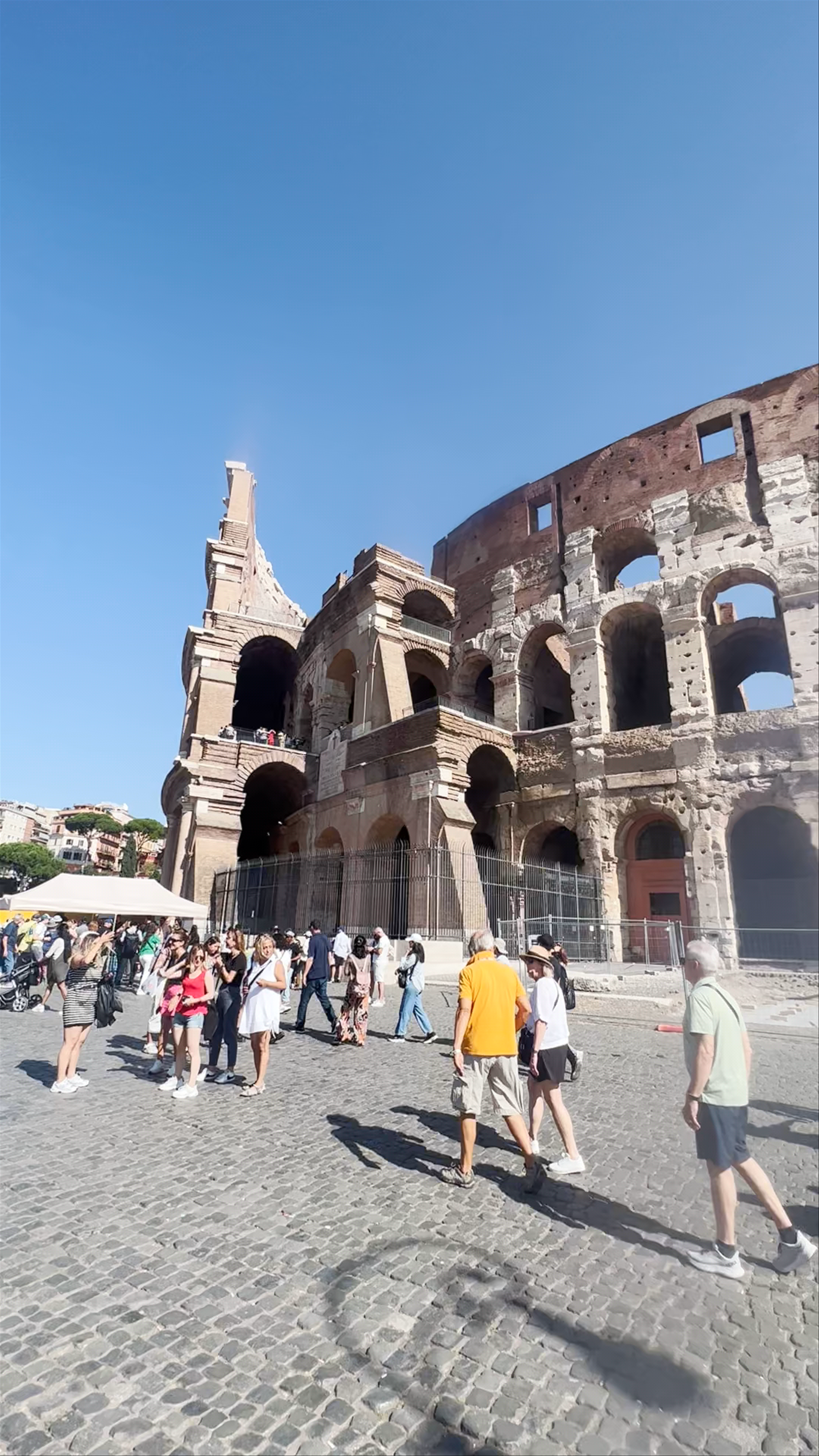 The Colosseum: Iconic Ancient Wonder in Rome