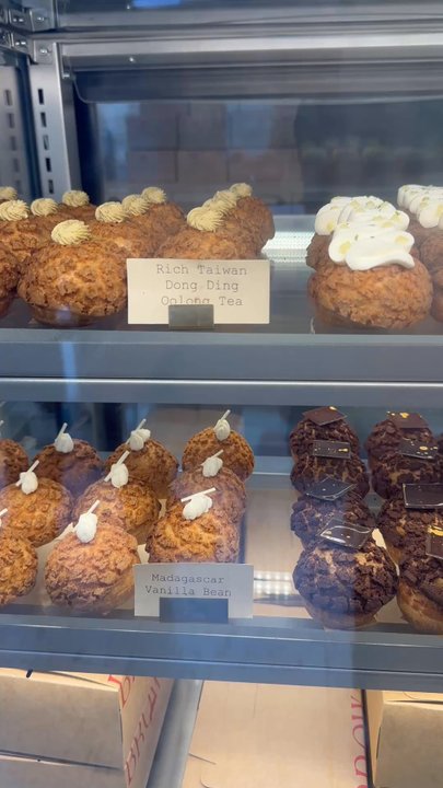 Browned - Crispy outer and fluffy interior filled with a very light but delicious cream. - Coffee & Tea Near Me - San Gabriel, California