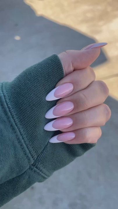 La Barra - Fresh frenchie - Nail Salons Near Me - Pleasanton, California