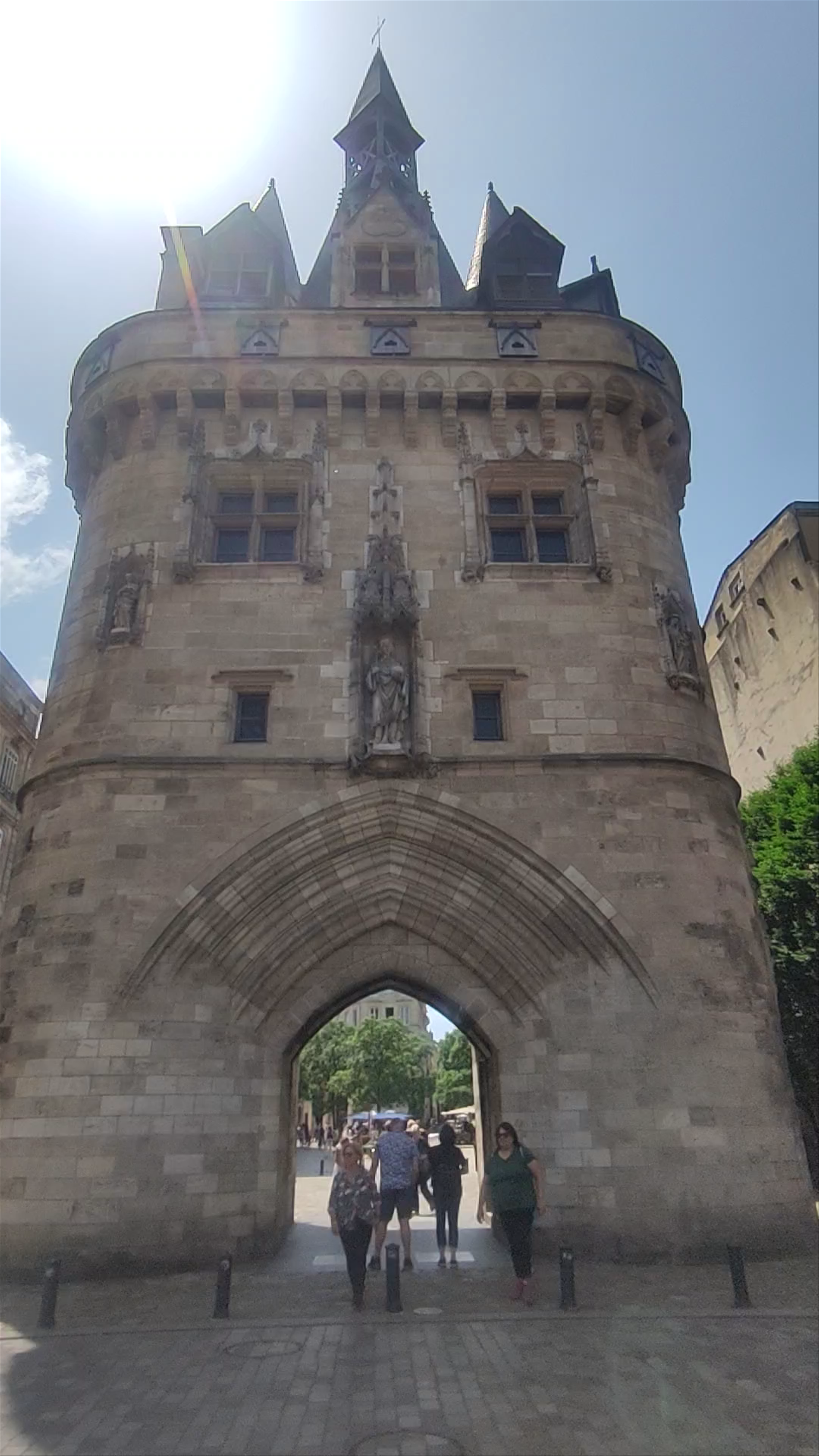 Porte Cailhau