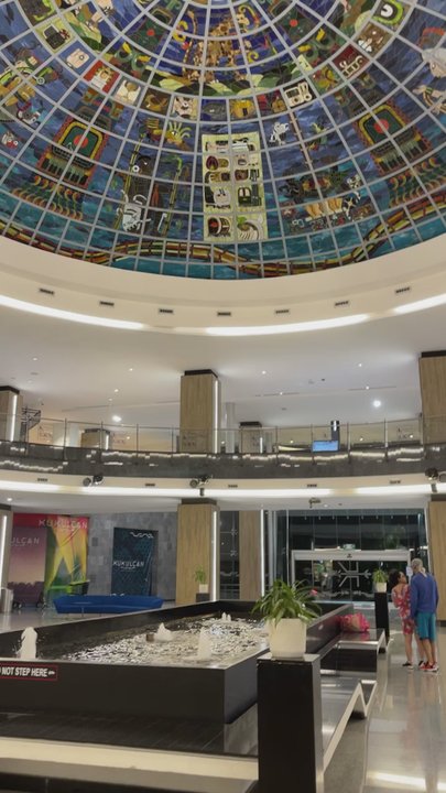 Plaza Kukulcán - Shopping Centers Near Me - Cancún, ROO