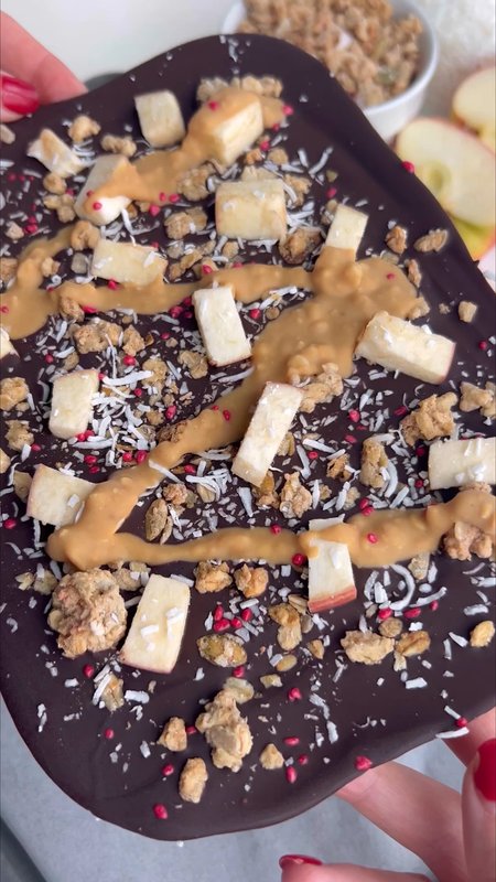 Apple and Peanut Butter Chocolate Bark