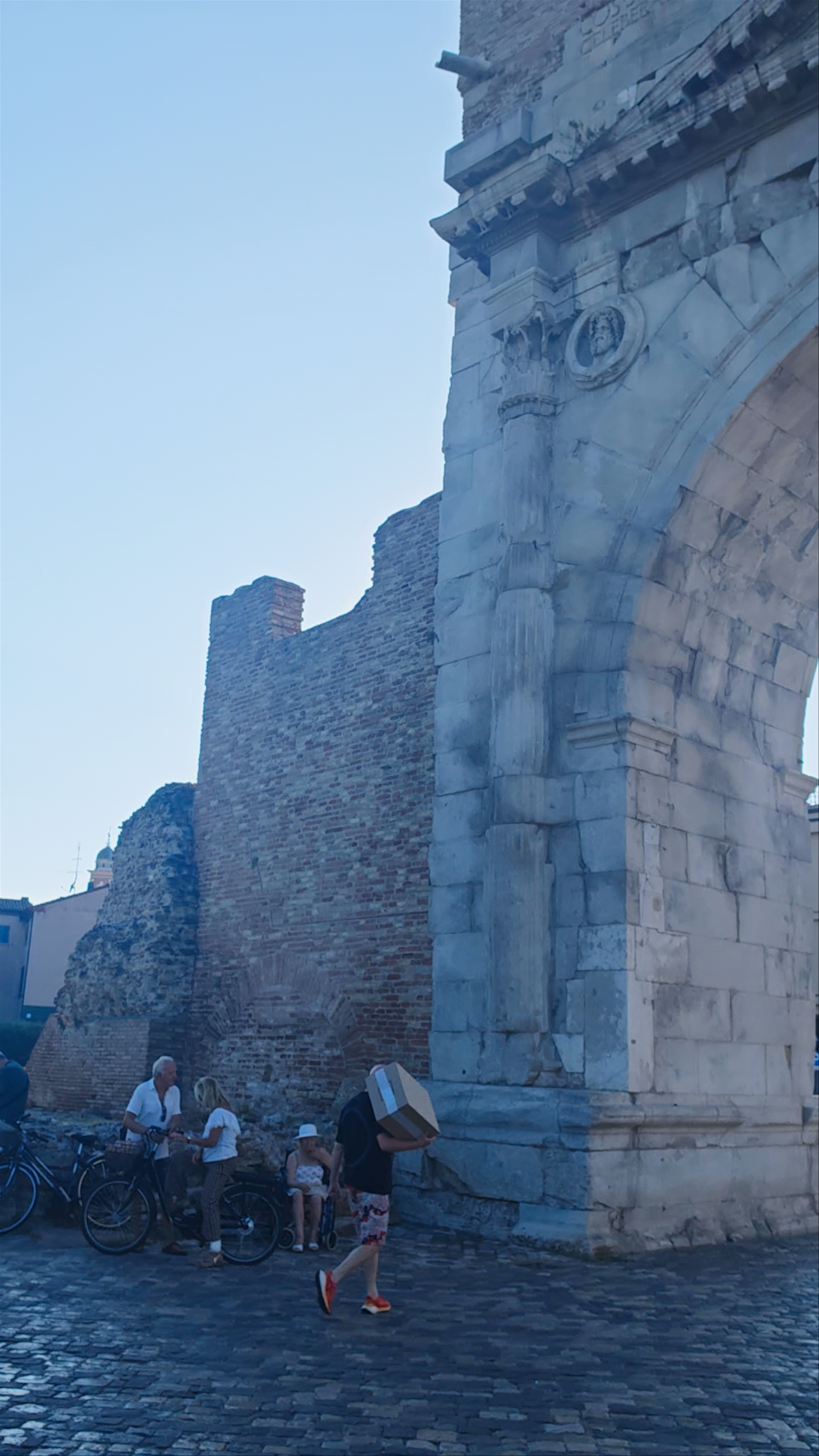 Arco di Augusto