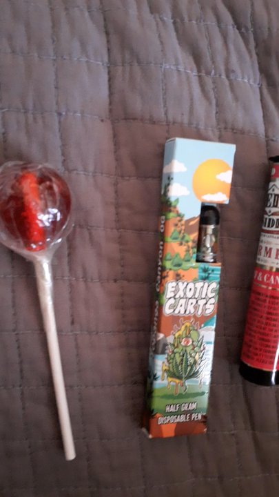 420 Altadena 25 Cap - Strawberry Kiwi  50MG lollipop,  Topanga Canyon OG diposable pen, watermelon preroll! - Cannabis Dispensaries Near Me - Altadena, California