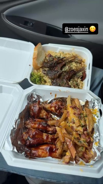 Zoes Restaurant - bbq wings with loaded fries and lamb chop pasta - New American Near Me - Jackson, Mississippi