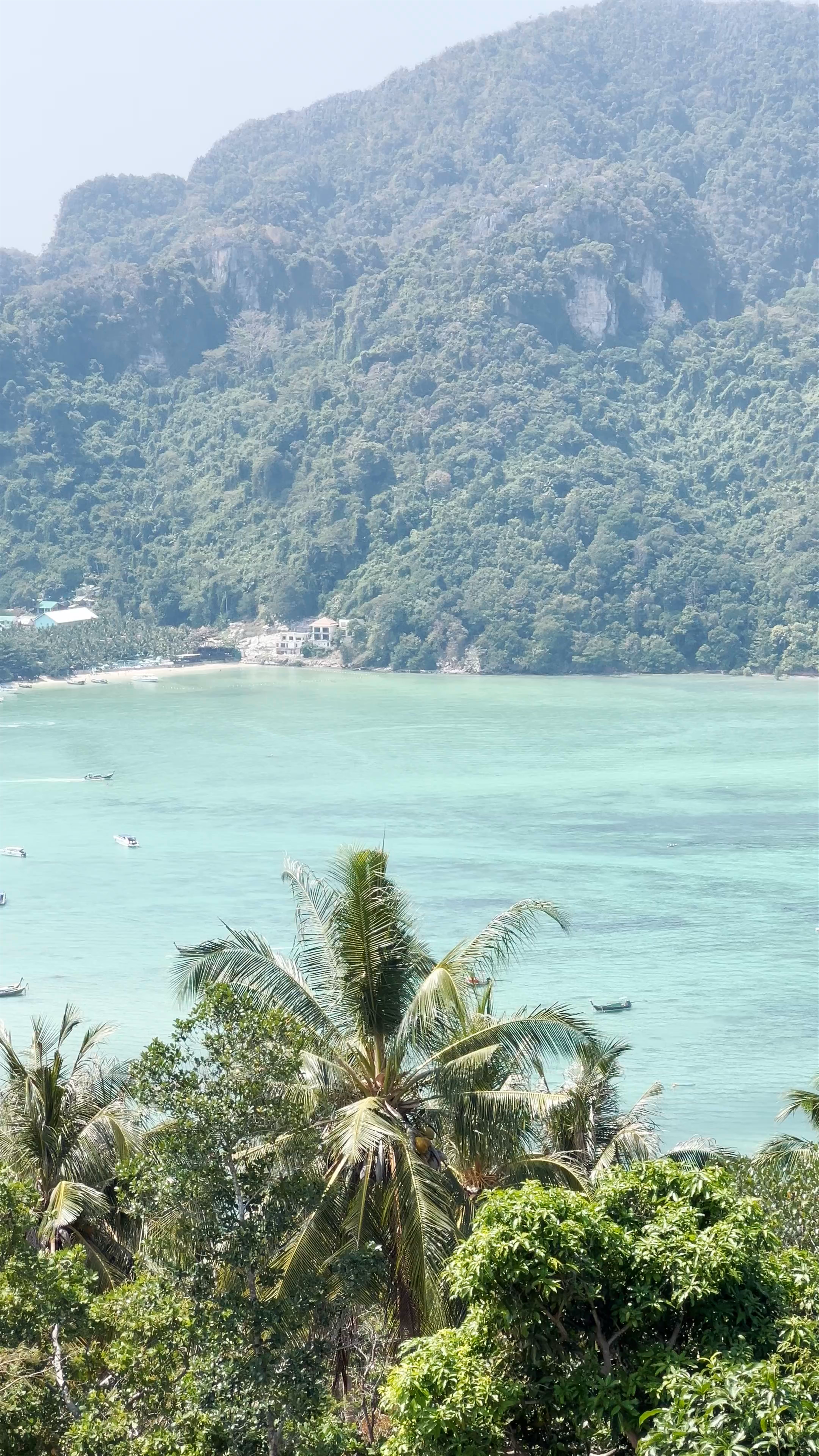 Phi phi Viewpoint 1 ( i love phi phi )
