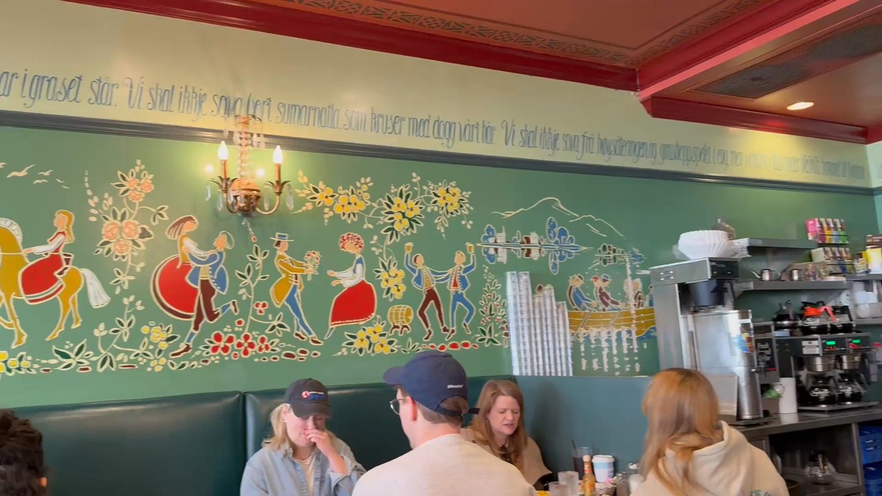 Ann Sather Restaurant - Interior - Scandinavian Near Me - Chicago, Illinois