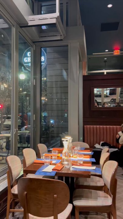 Chef Geoff's West End - Interior of Chef Geoff's West End - New American Near Me - Washington, DC, District of Columbia