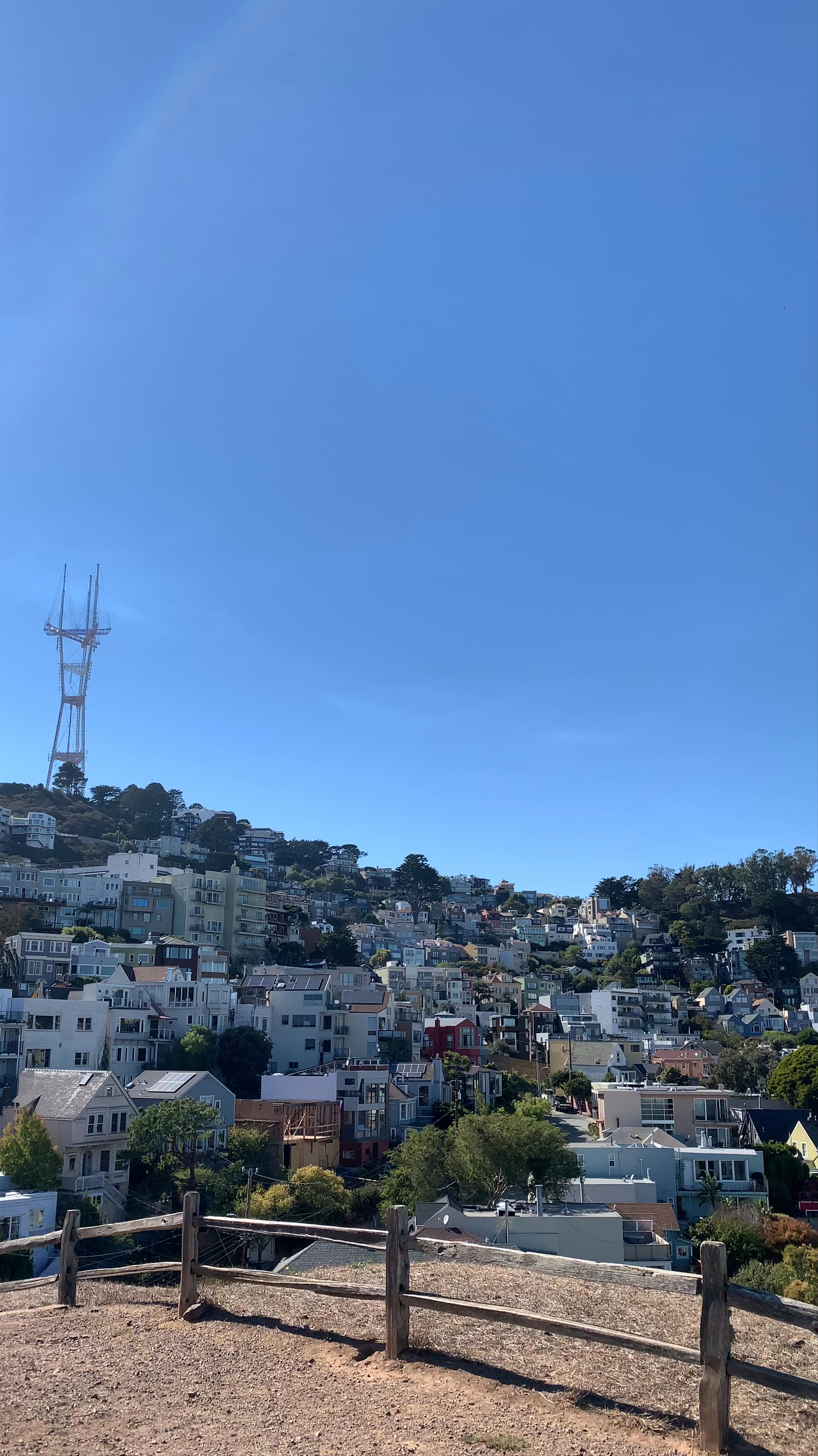 Twin Peaks: Breathtaking Panoramic Views of San Francisco