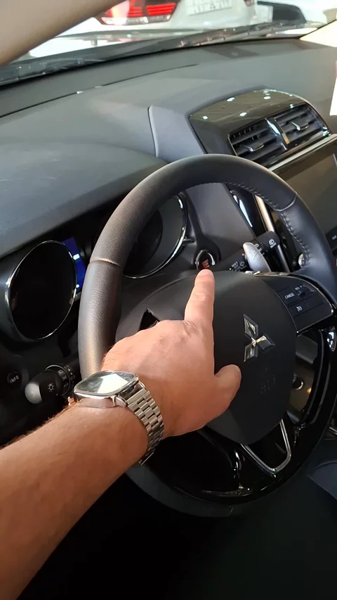 ميتسوبيشي ASX GLX 4WD 2024