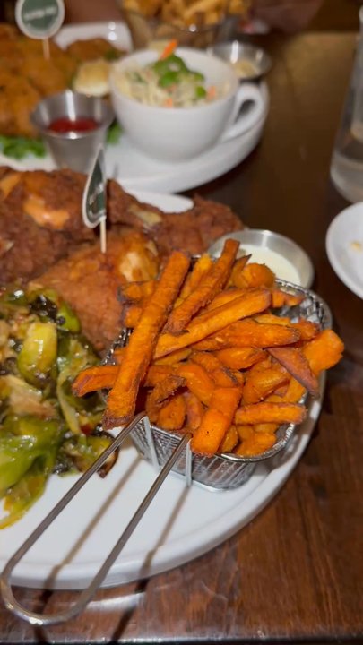Friedman's - Three 3 Piece Fried Chicken and Fried Fish and Chips - Breakfast & Brunch Near Me - New York, New York