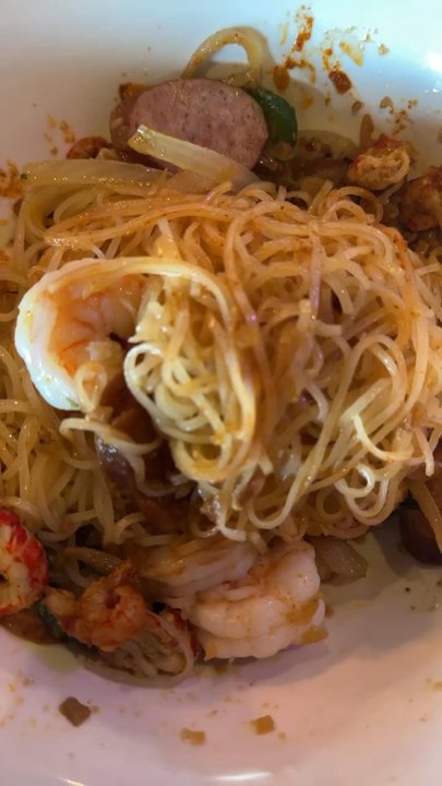 La Crawfish - Garlic noodles - Cajun/Creole Near Me - Austin, Texas