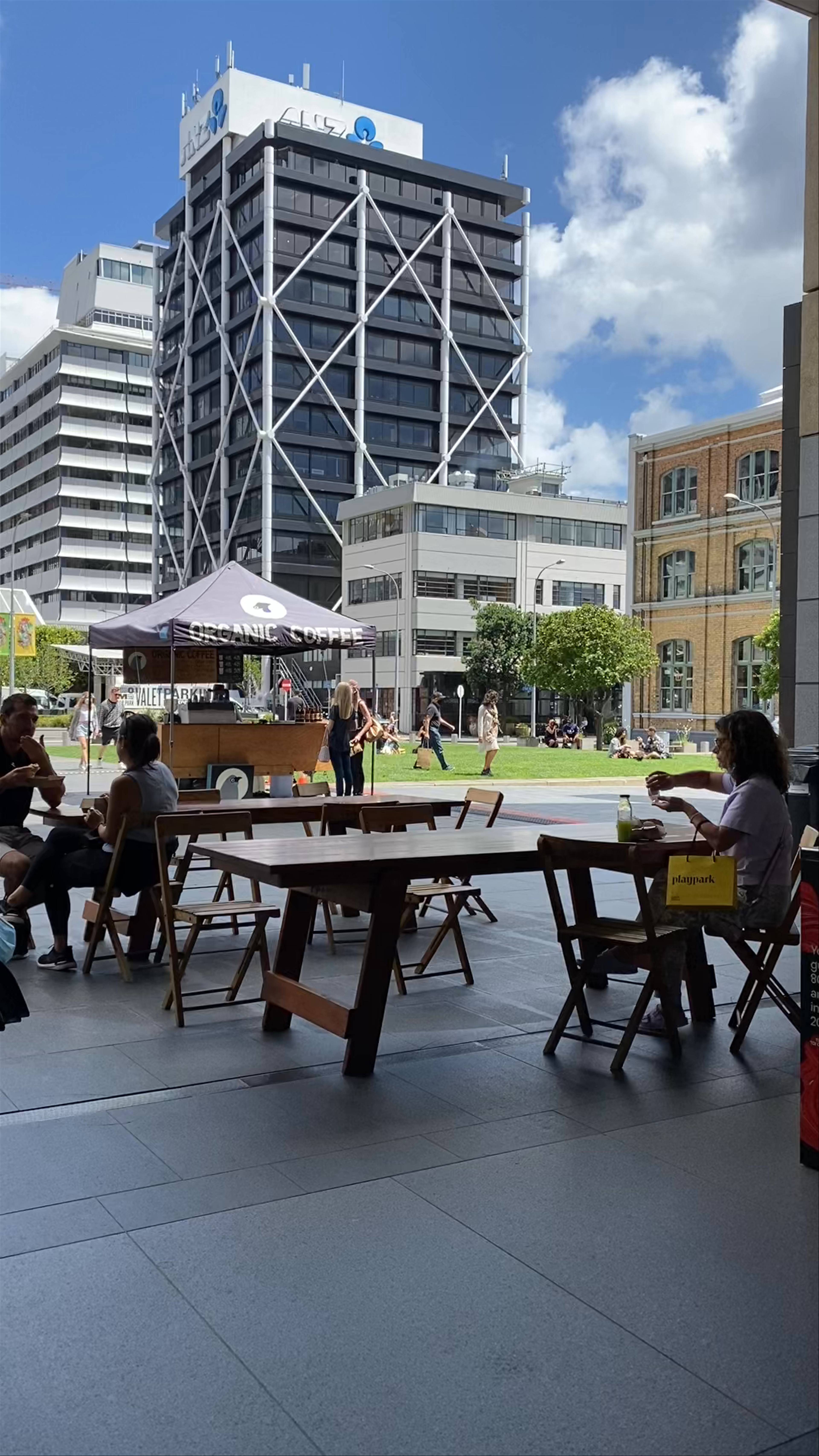 Britomart Place: Urban Pulse in Auckland's Vibrant CBD