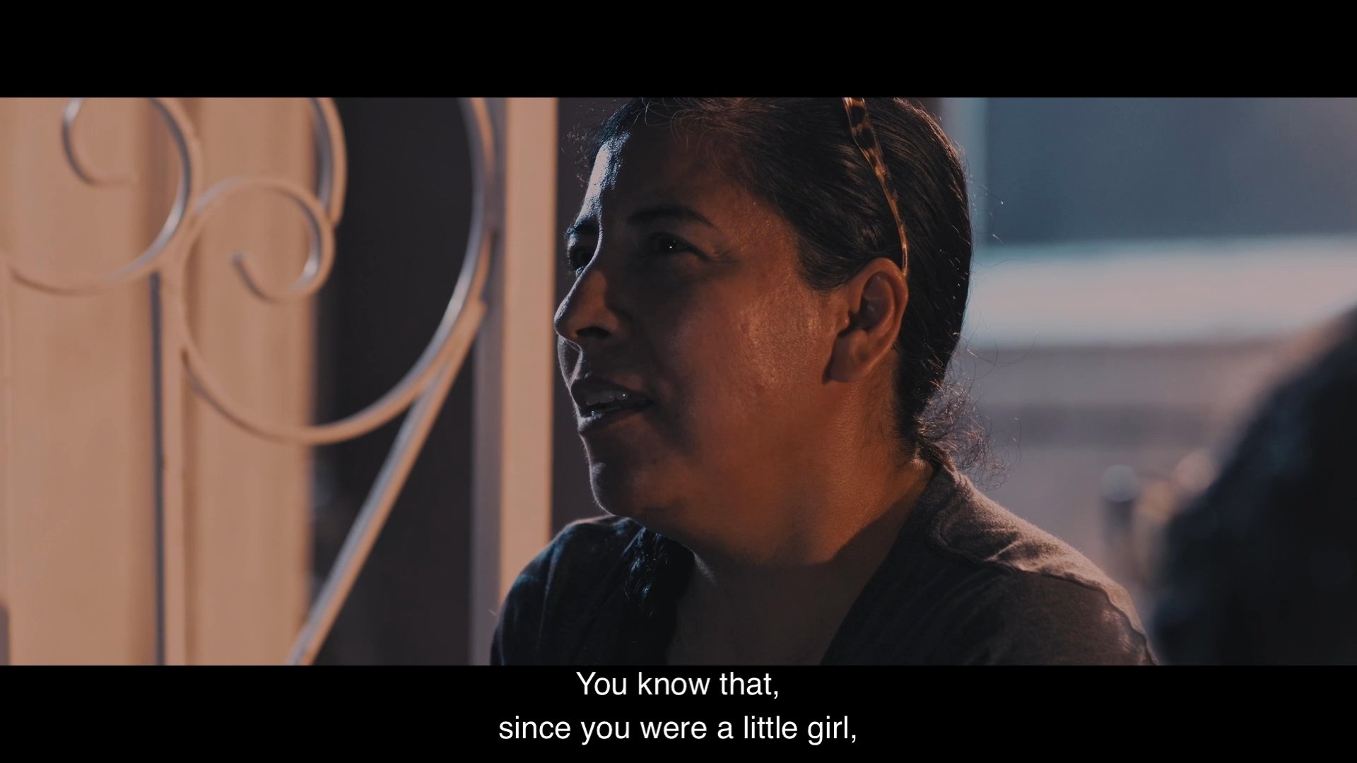 A mother engages in a vulnerable discussion with her daughter about life, marriage, and future aspirations. The intimate dialogue focuses on family connections and long-held paternal dreams.