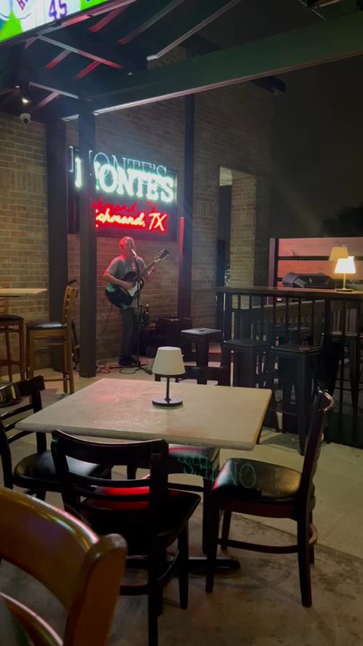 Monte’s Tastes and Taps - Live music - Sports Bars Near Me - Richmond, Texas