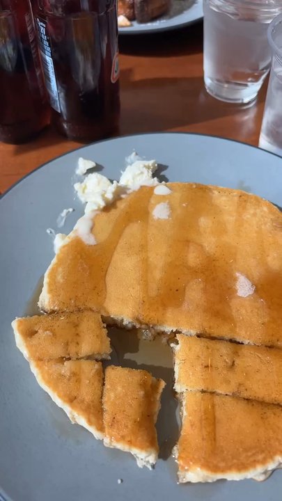 Ukraft  Brunch Cafe - Cafes Near Me - St. Louis, Missouri