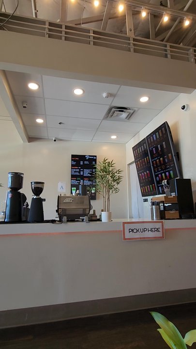 Tukan Tea - Pick up counter - Bubble Tea Near Me - Gilbert, Arizona