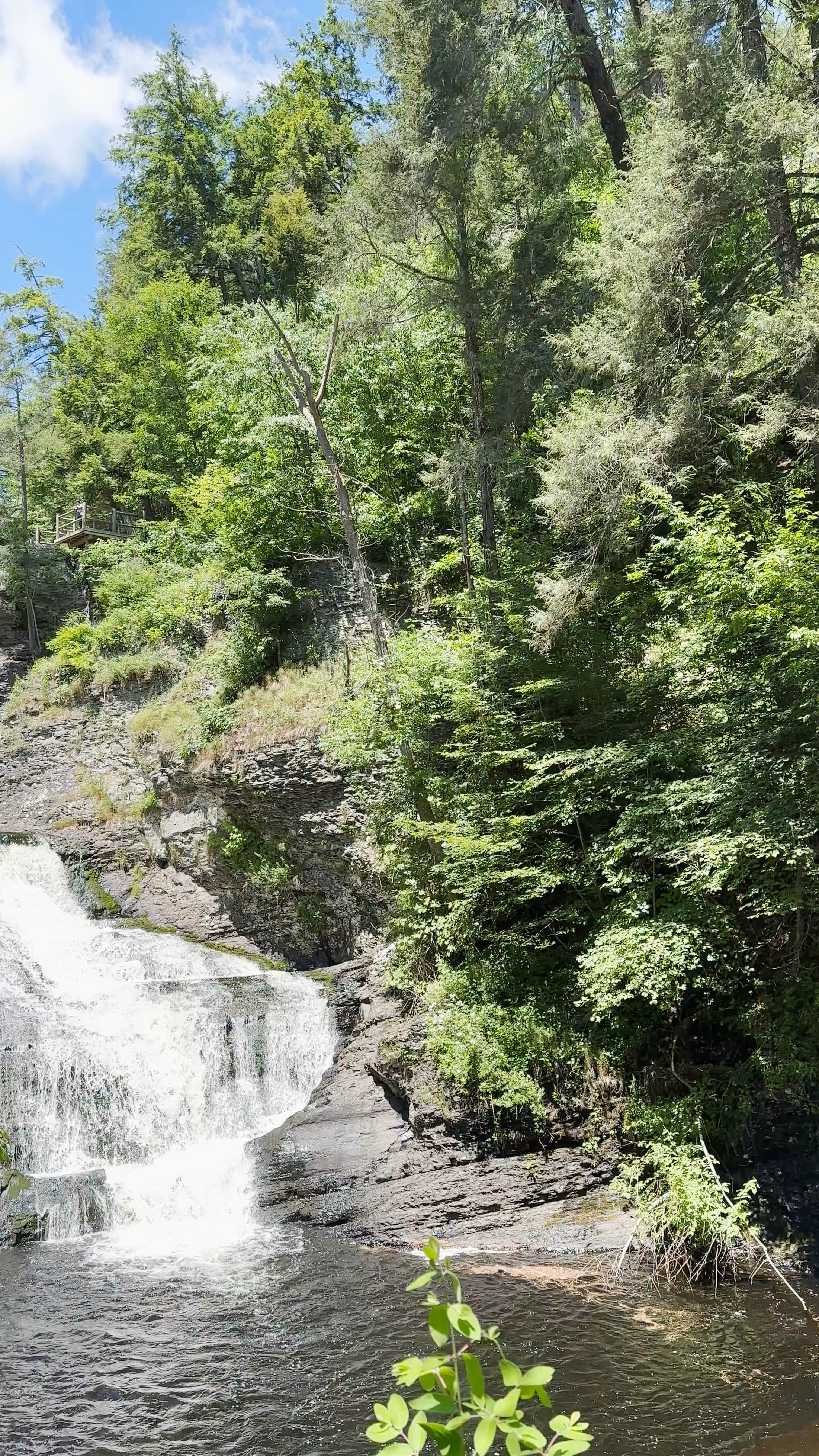 Raymondskill Falls: A Hidden Waterfall Gem in Dingman Township, Pennsylvania