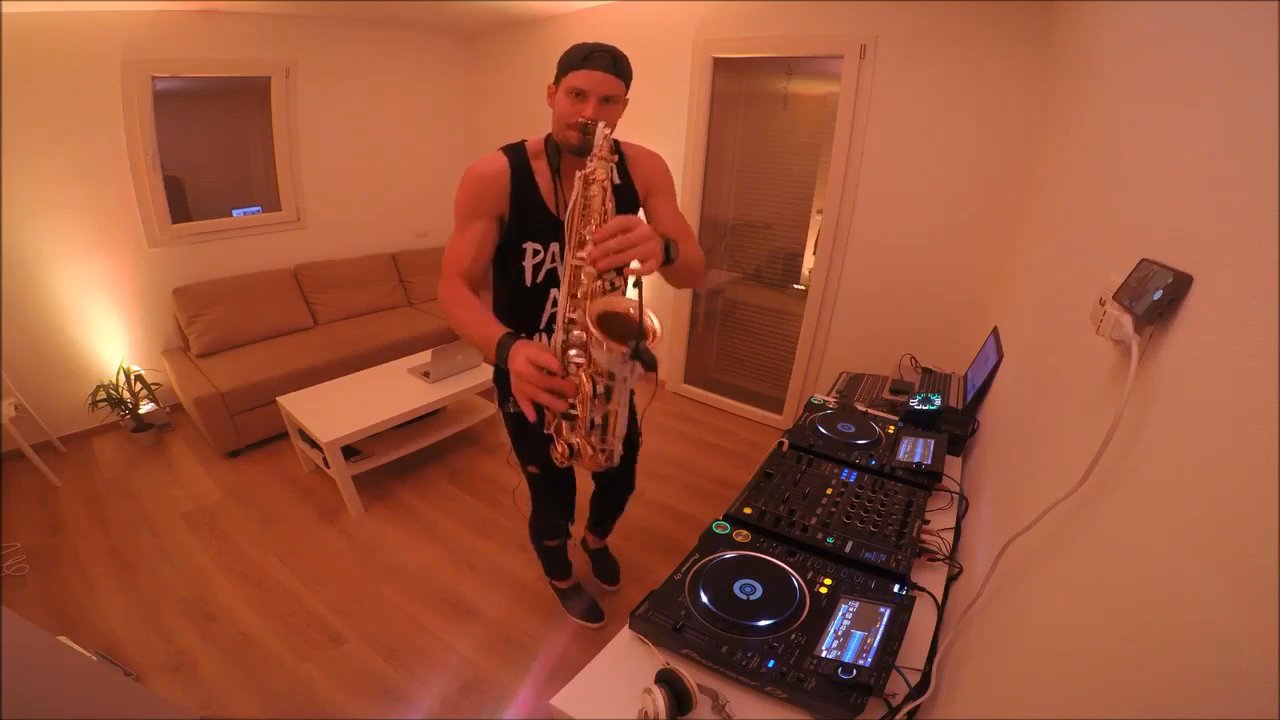 Tuscany Sax & DJ - Solo 1 - video