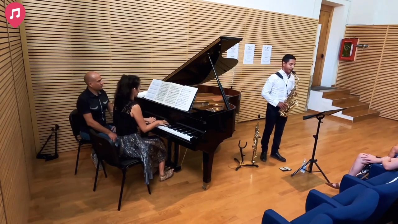 The Rome Saxophonist - Sonata Op 19 - video 2