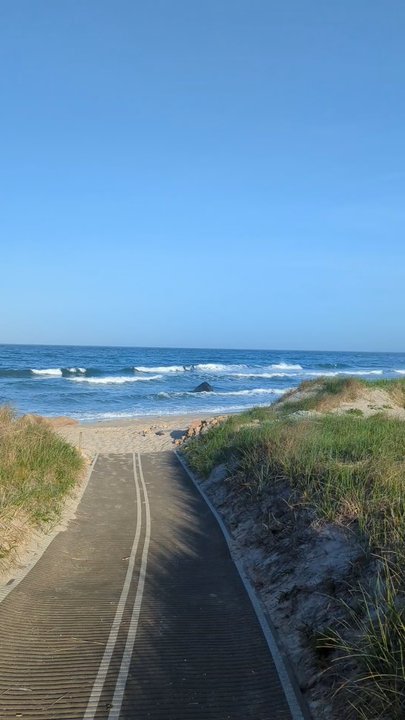 Moshup Beach - Beaches Near Me - Aquinnah, Massachusetts