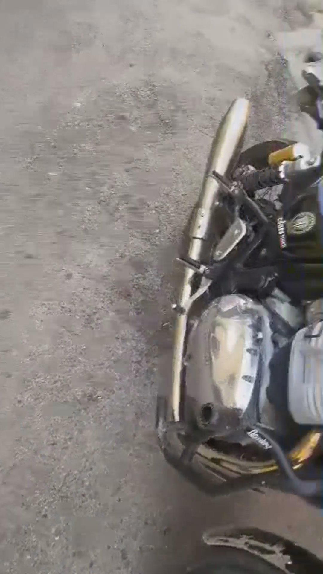 Walk-around video thumbnail