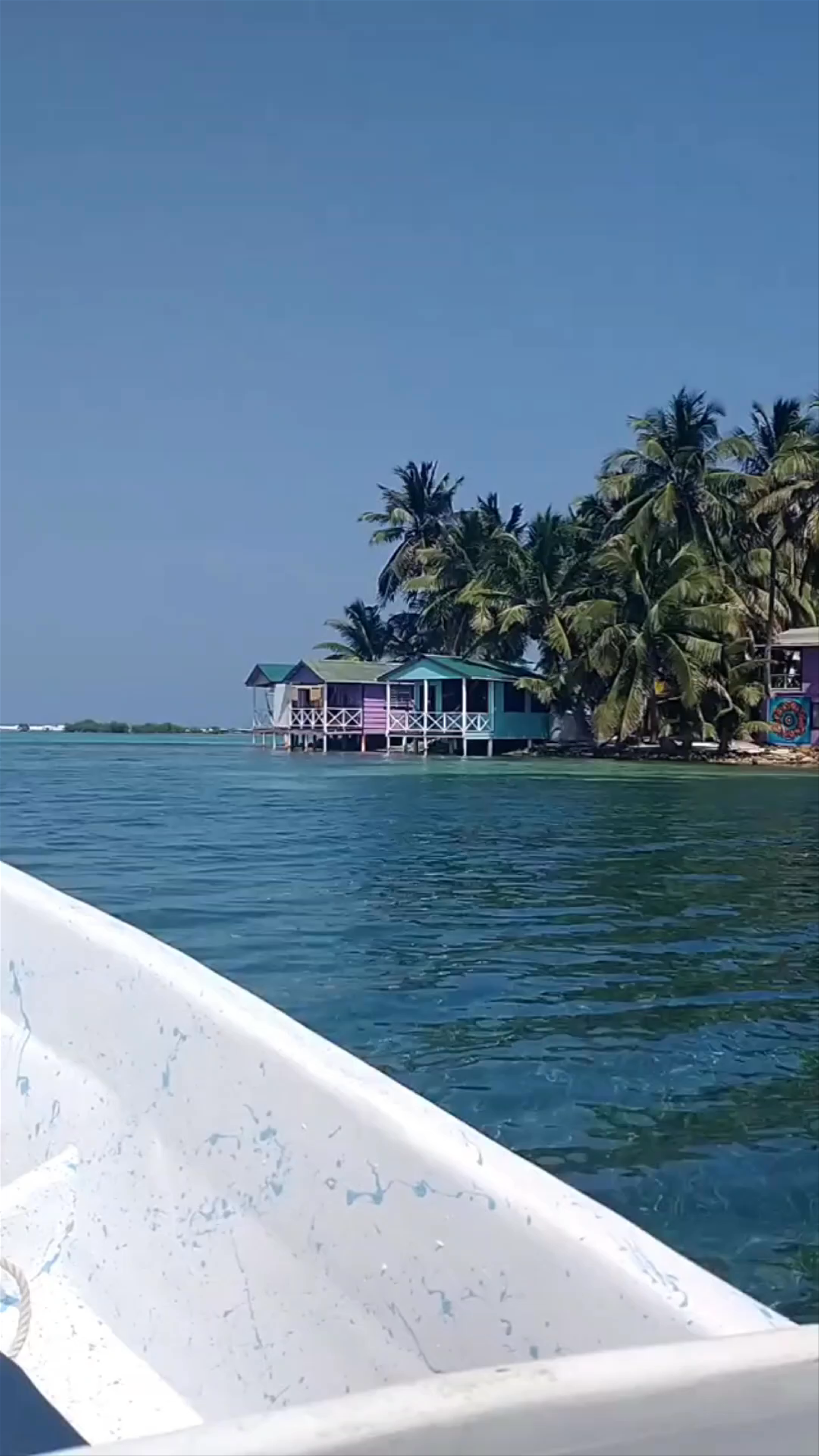 Tobacco Caye Paradise