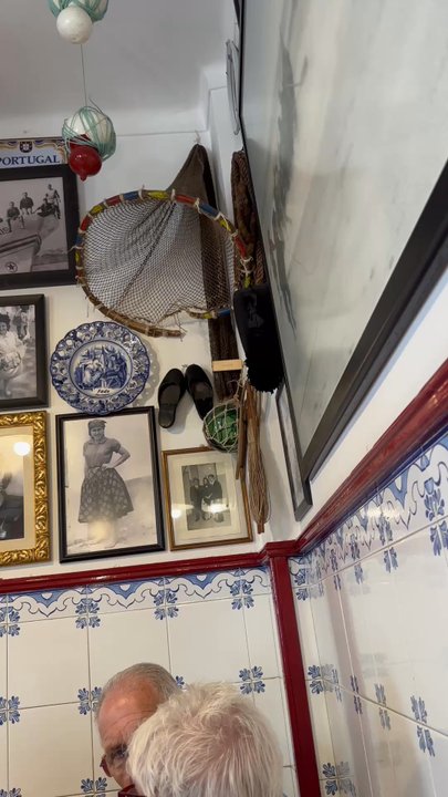 Rosa dos Ventos - Adorable ambiance in this little lovely family restaurant. - Portuguese Near Me - Nazaré, 10