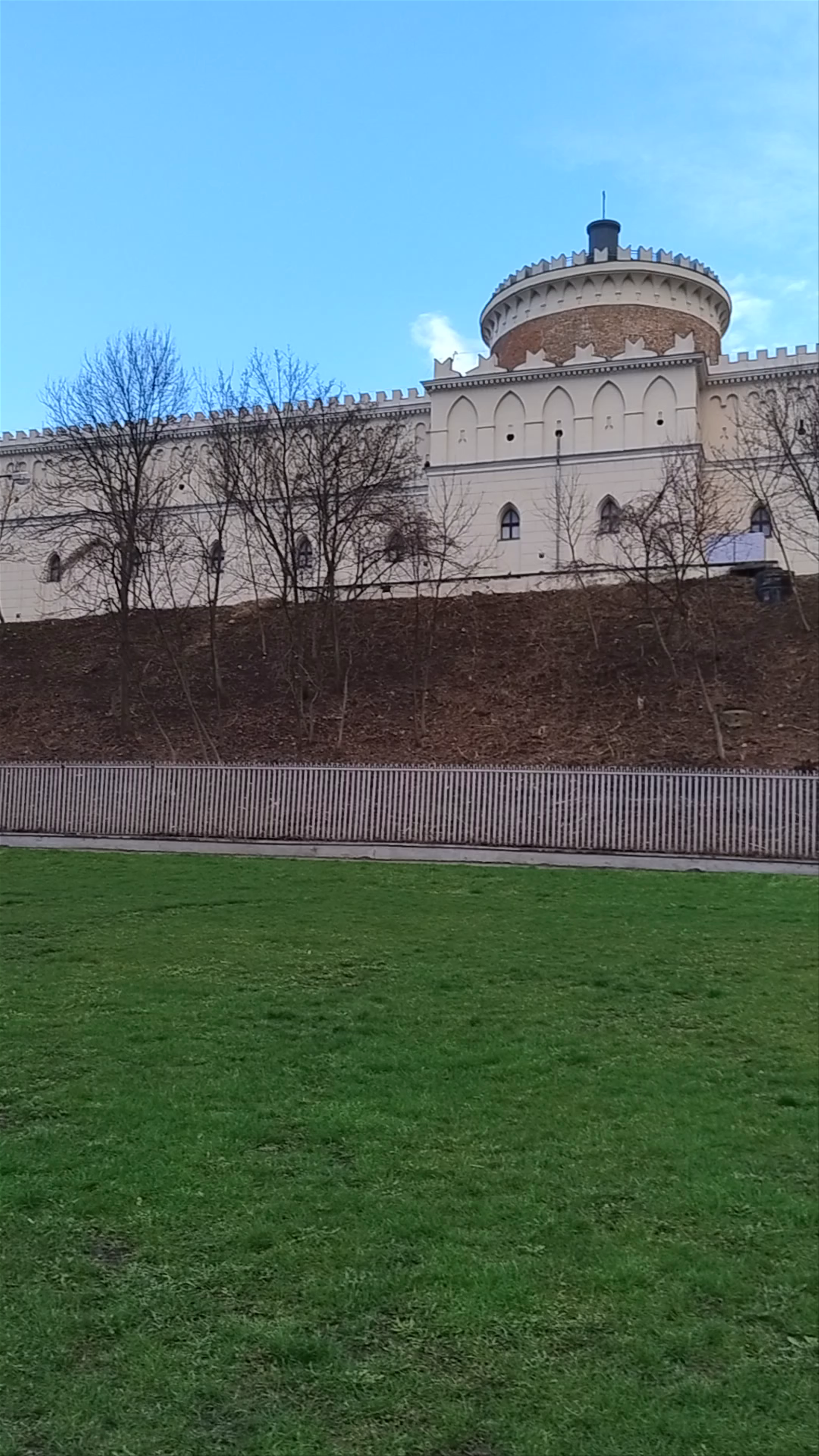 Błonia pod Zamkiem Lubelskim