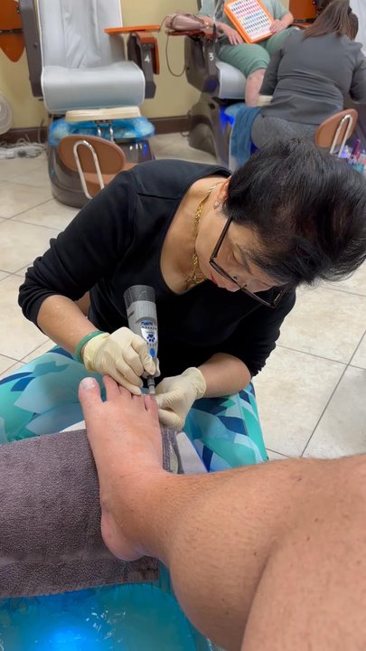 Rainbow Nails - Awesome  Pedicure - Nail Salons Near Me - Boynton Beach, Florida