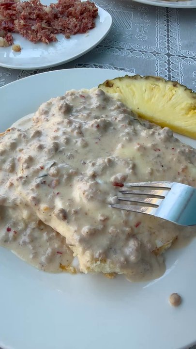 Lisa's Cafe - Perfectly yolky eggs! - Breakfast & Brunch Near Me - Madeira Beach, Florida