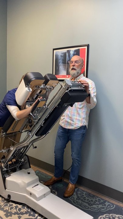 Jeffries Chiropractic - High low table for those that have a hard time getting up and down. Also for our pregnant patients. - Chiropractors Near Me - Nicholasville, Kentucky