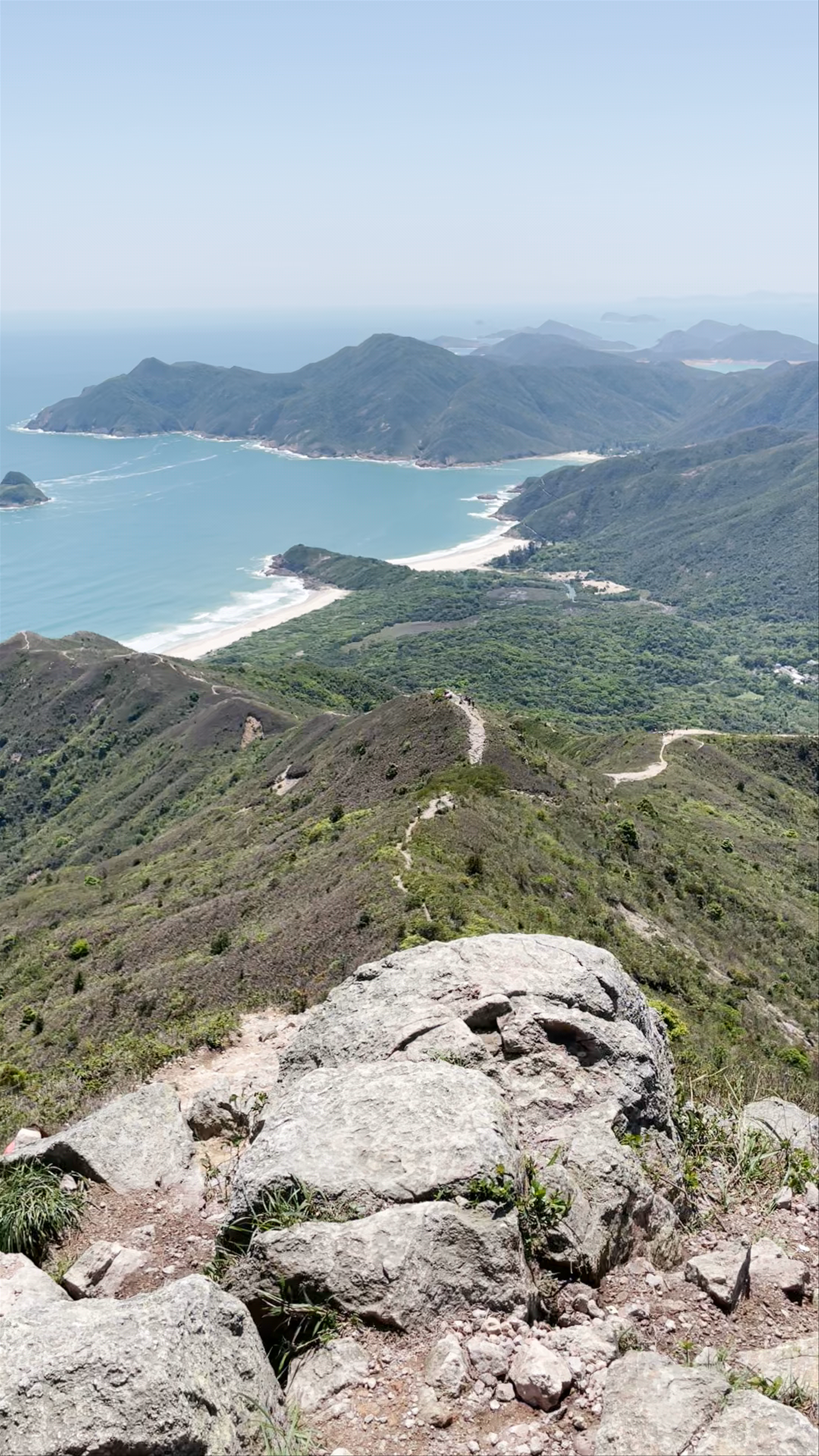 Sharp Peak Hike: Breathtaking Coastal Views of Sai Kung, Hong Kong