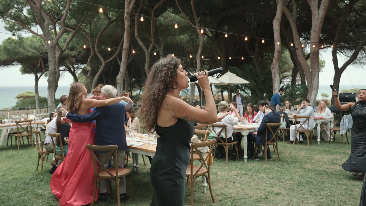 About Damn Time - Dinner Performance Algarve - video