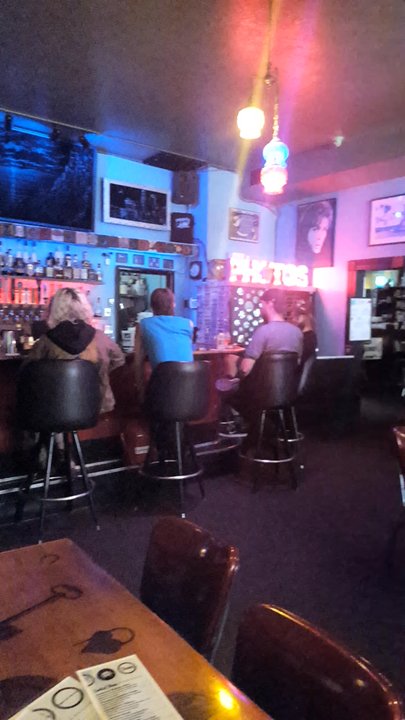 Dots Cafe - Dive Bars Near Me - Portland, Oregon