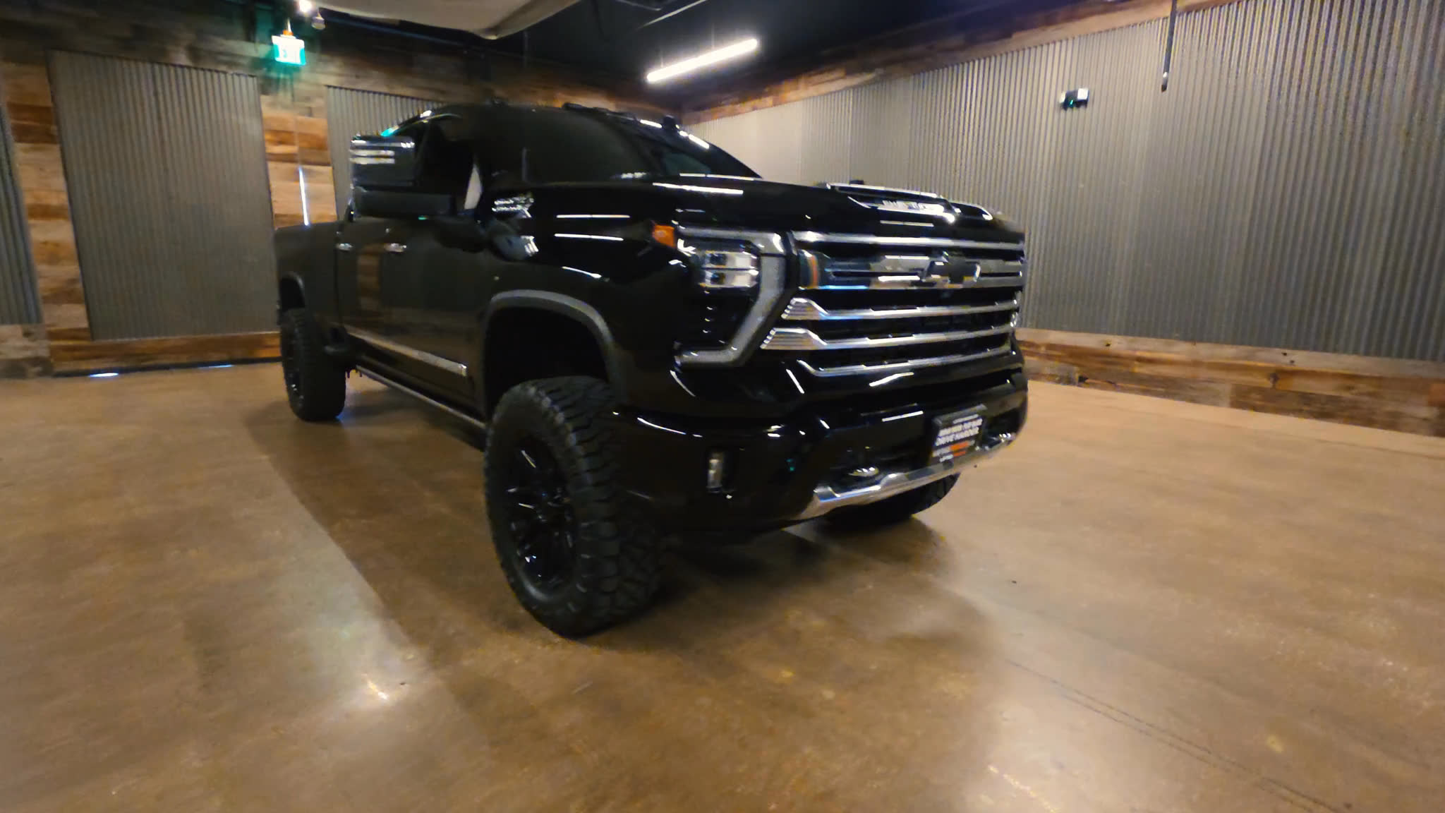 Lifted Trucks - #TX09215A - 2024 Chevrolet Silverado 3500HD High Country Crew Cab