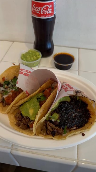 Tacos 1986 - Tacos Near Me - Burbank, California