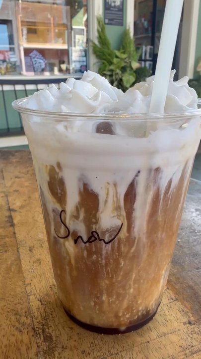 White Nene Coffee Roasters - 2025 Christmas peppermint special: SNOW....and I can totally see the reason for the name . - Coffee & Tea Near Me - Holualoa, Hawaii