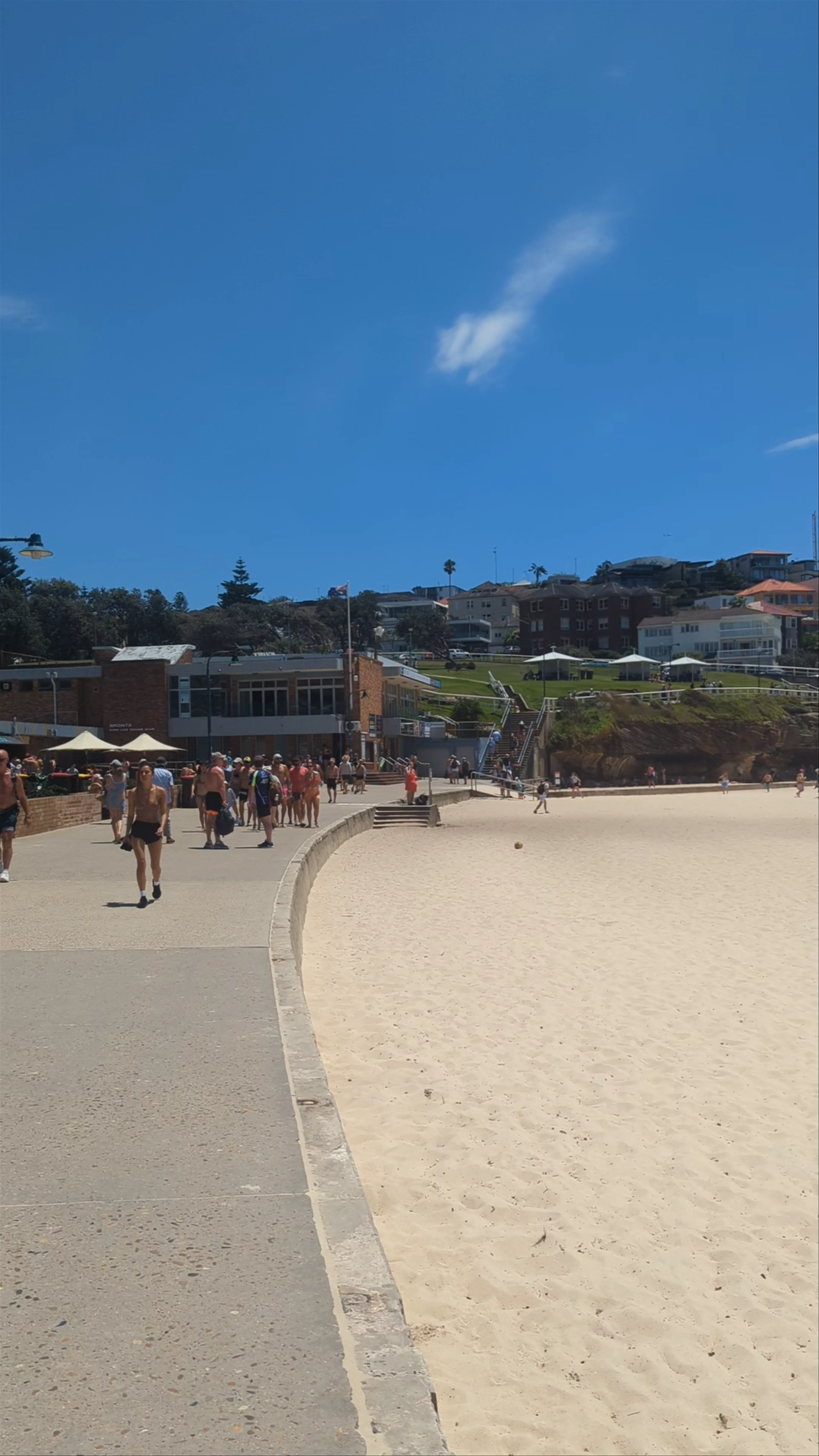 Bronte Beach