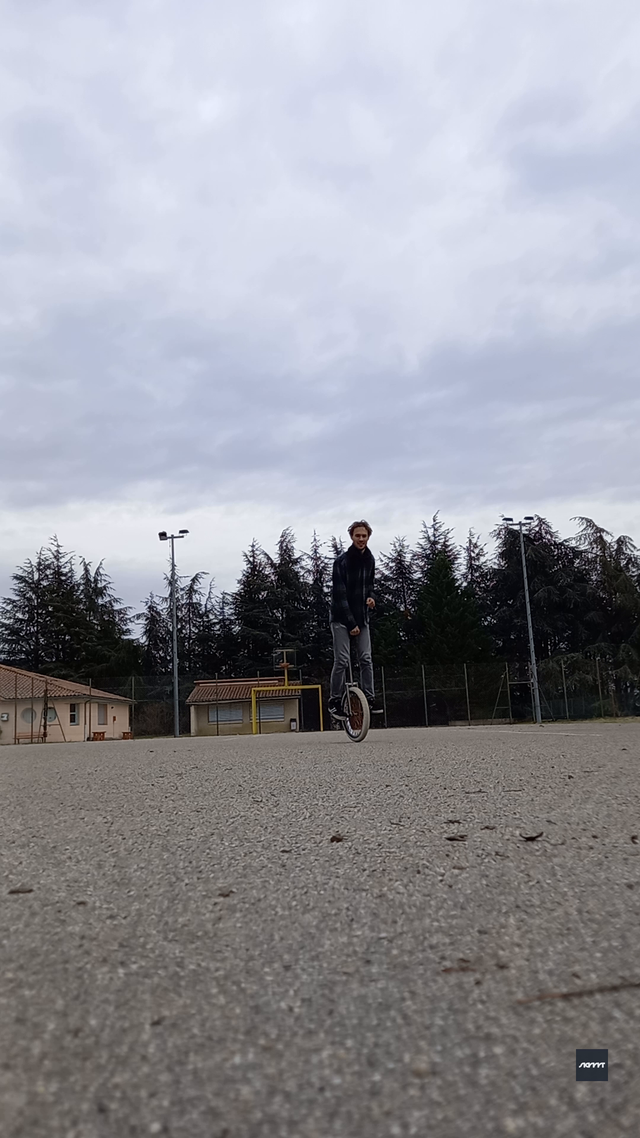 riu submission: One footers