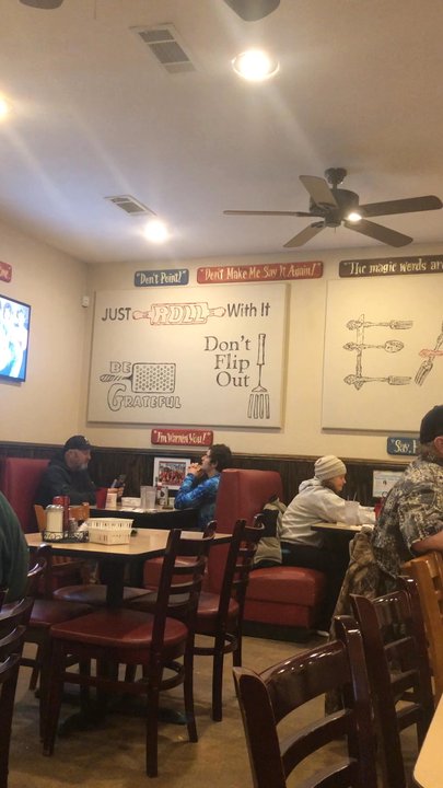 Mama's Daughters' Diner - The vibe really do make you feel like you're at grandma kitchen. - Diners Near Me - Forney, Texas