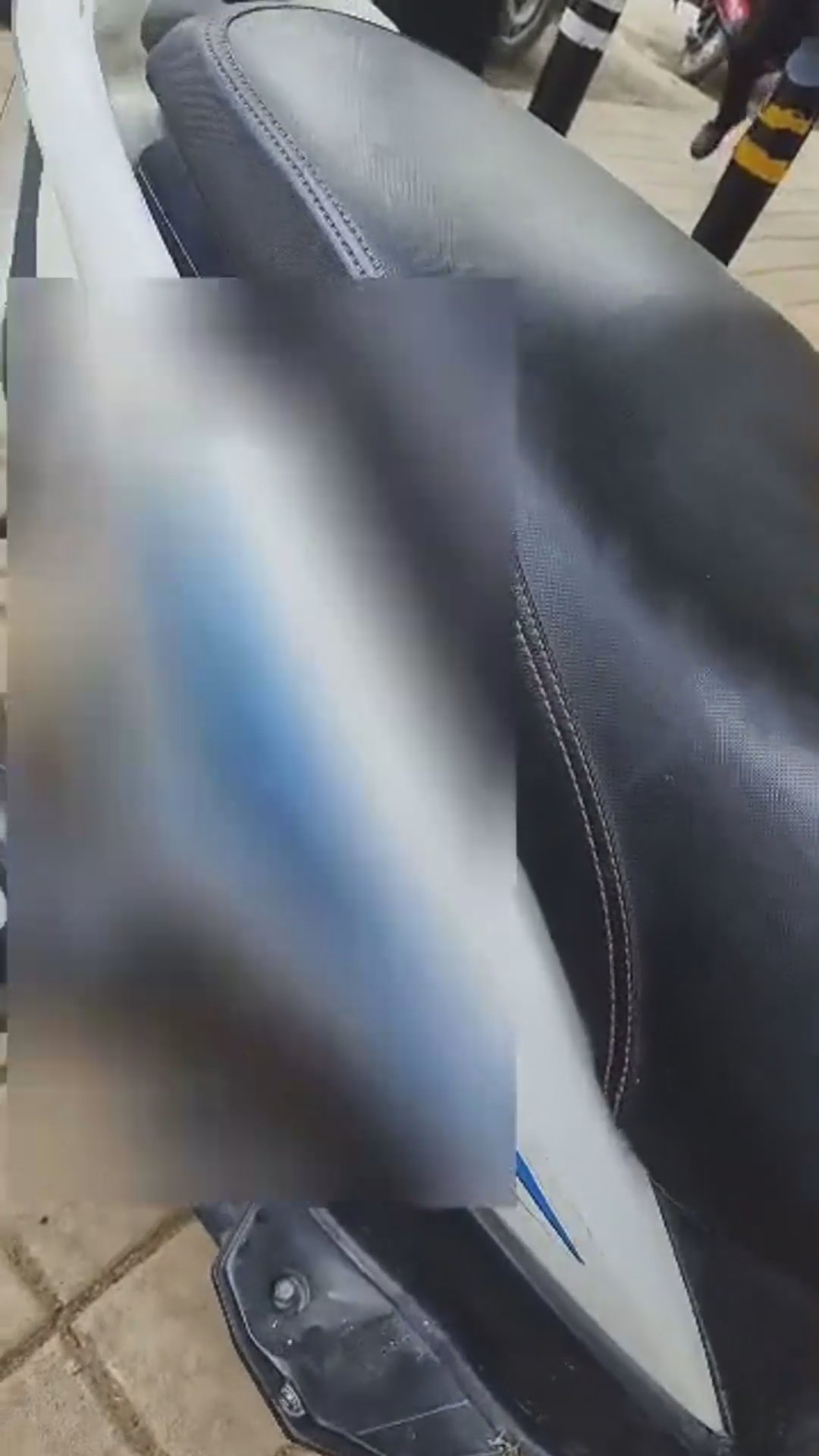 Walk-around video thumbnail