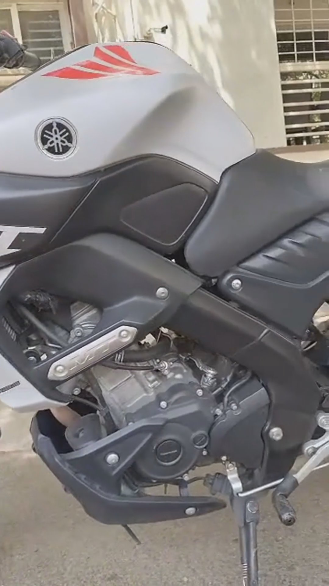 Walk-around video thumbnail