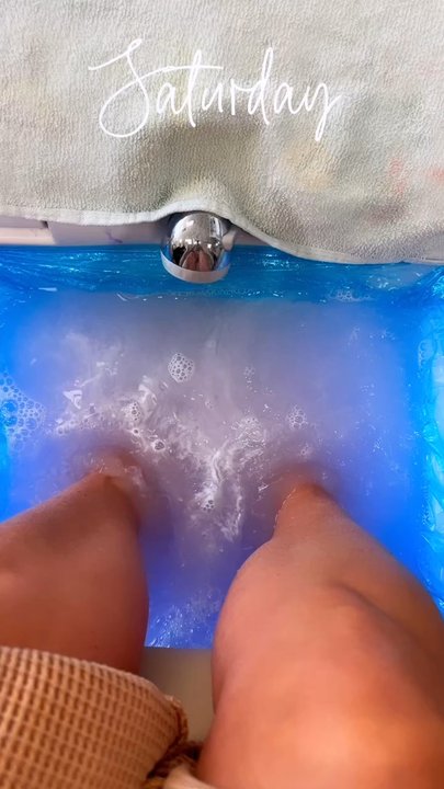 Luxury Nails - The best and Jaclynn has hands  of an angel - Nail Salons Near Me - Las Vegas, Nevada