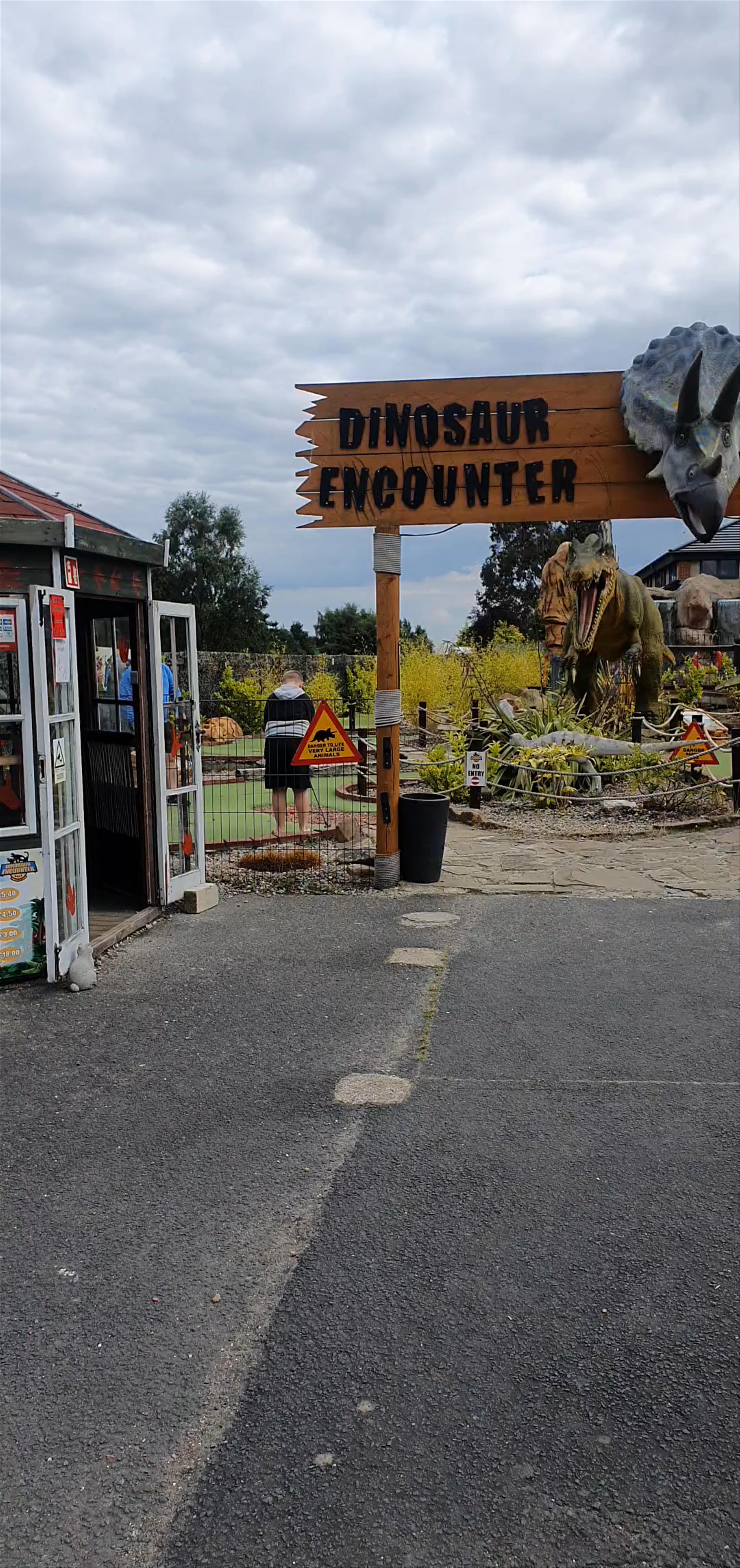 Dinosaur Encounter Morpeth