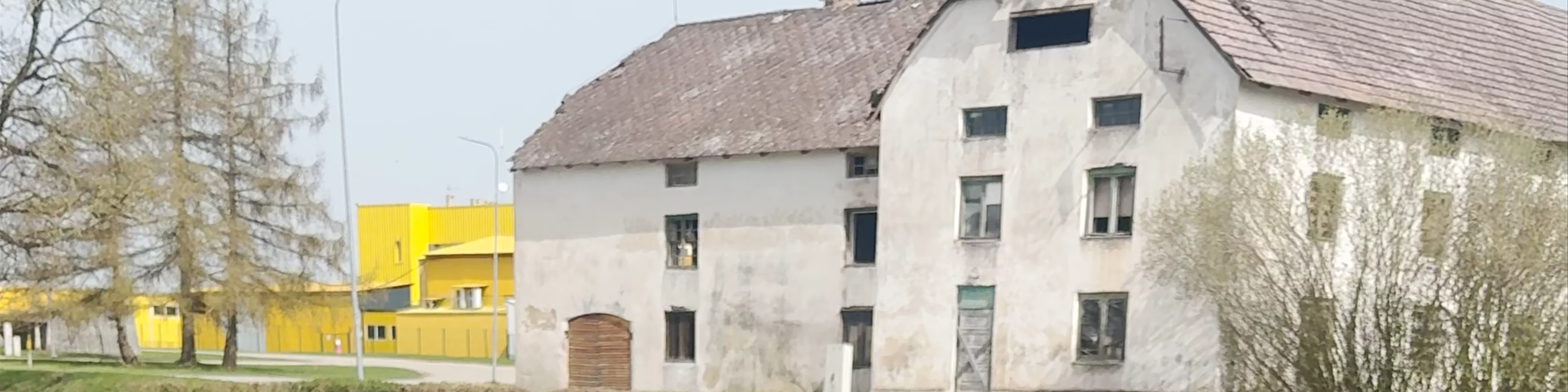 Pūres muiža