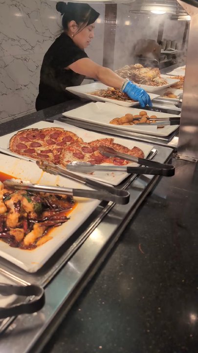 Royal Buffet - Buffets Near Me - Hoffman Estates, Illinois