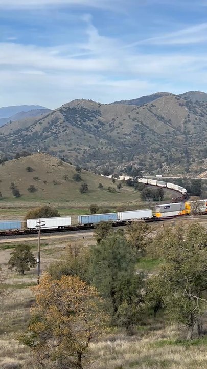 Tehachapi Loop - The train snaking around the loop - Landmarks & Historical Buildings Near Me - Keene, California